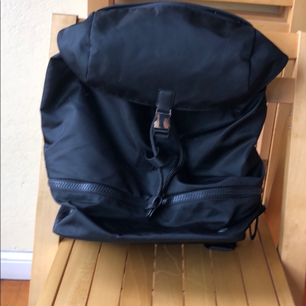 Lululemon backpack